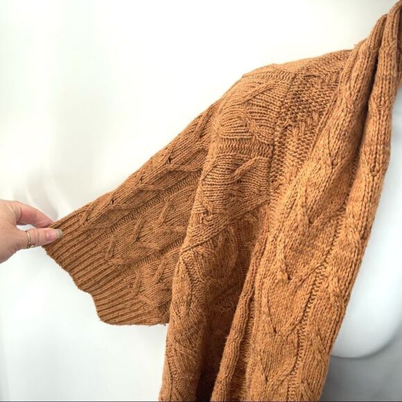 MM Couture Miss Me short sleeve sweater cable knit cardigan  wool large EUC - Picture 6 of 16